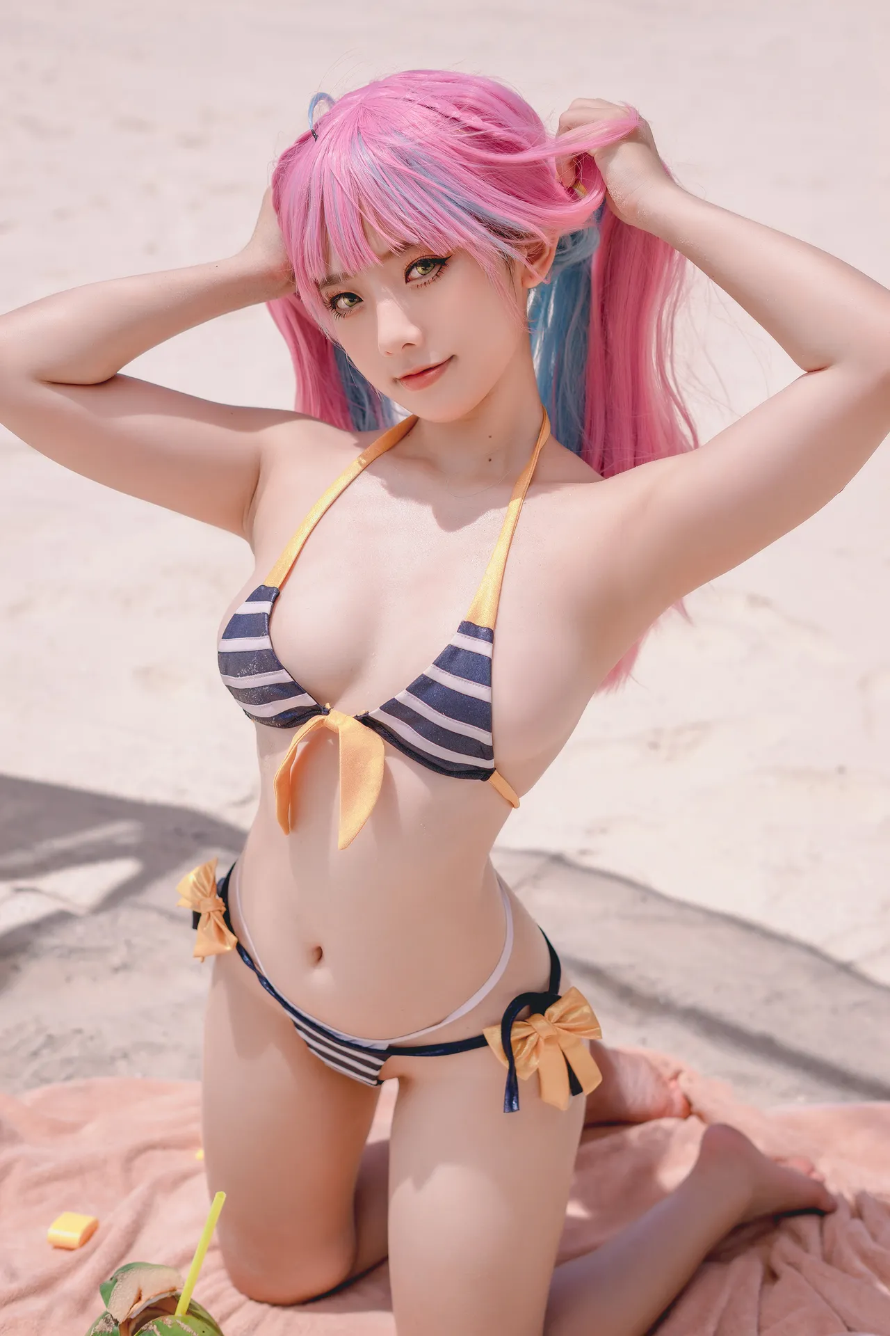 Messie Huang - Aqua Bikini-erohere14.webp