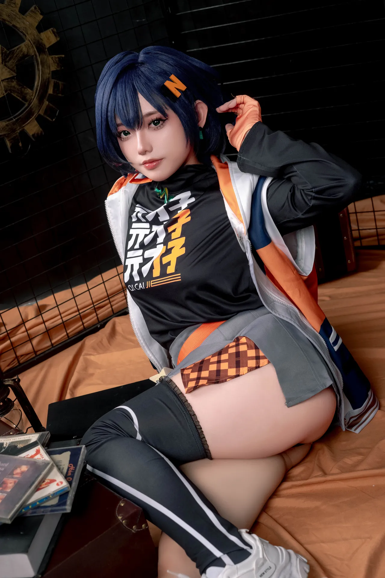 Messie Huang - Bella-erohere2.webp