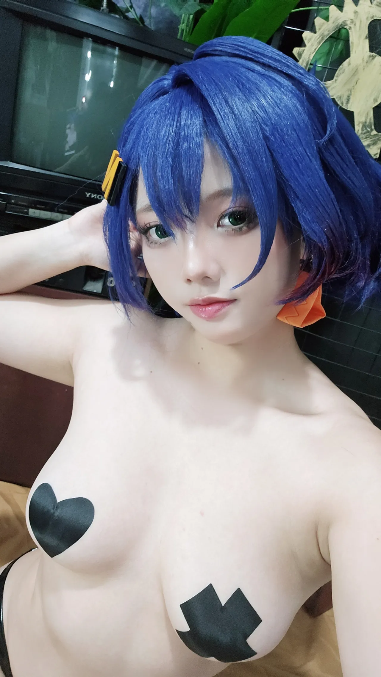 Messie Huang - Bella-erohere50.webp