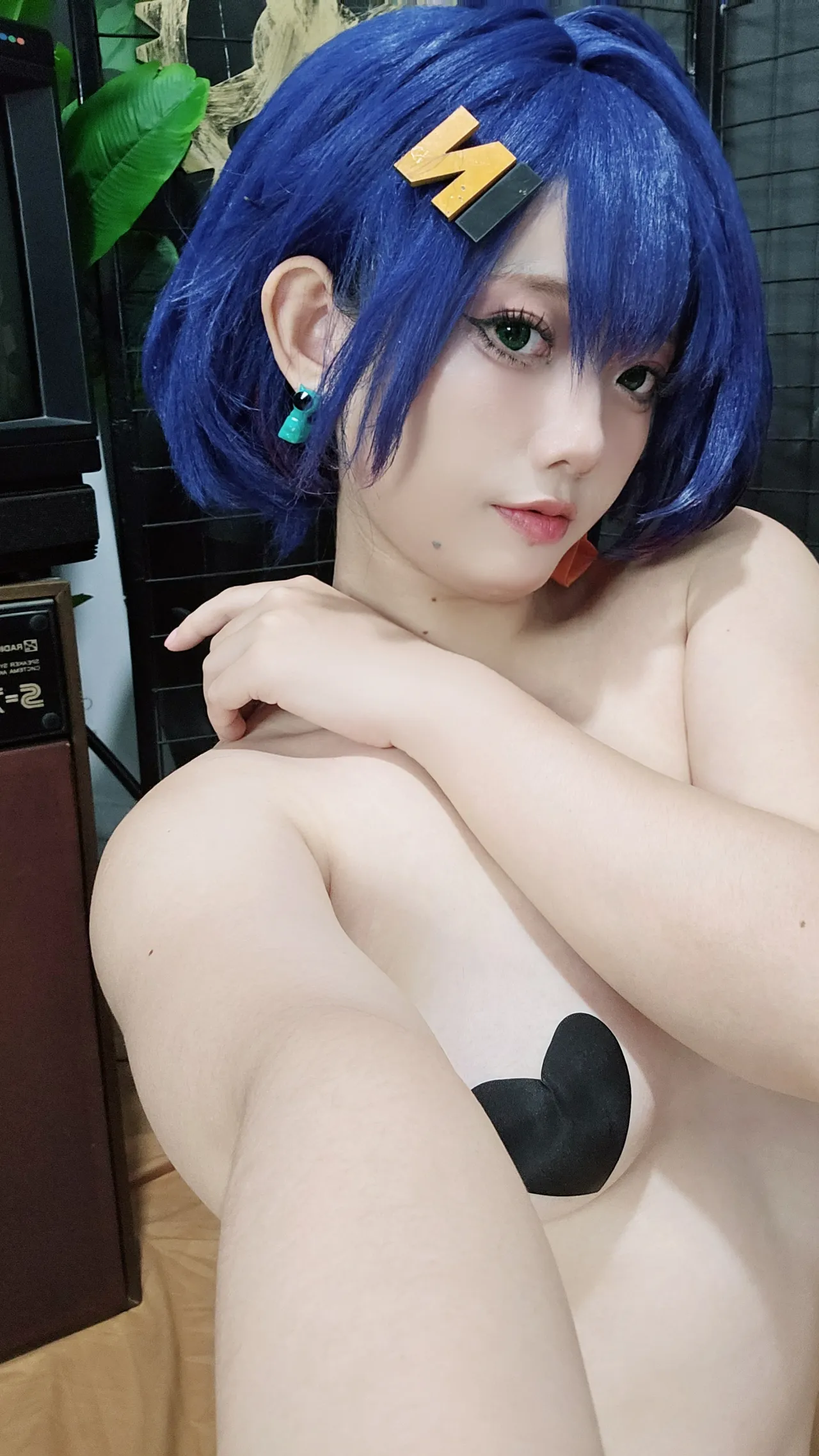 Messie Huang - Bella-erohere56.webp