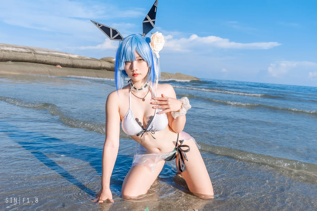 Messie Huang - Gascogne swimsuit-erohere4.webp