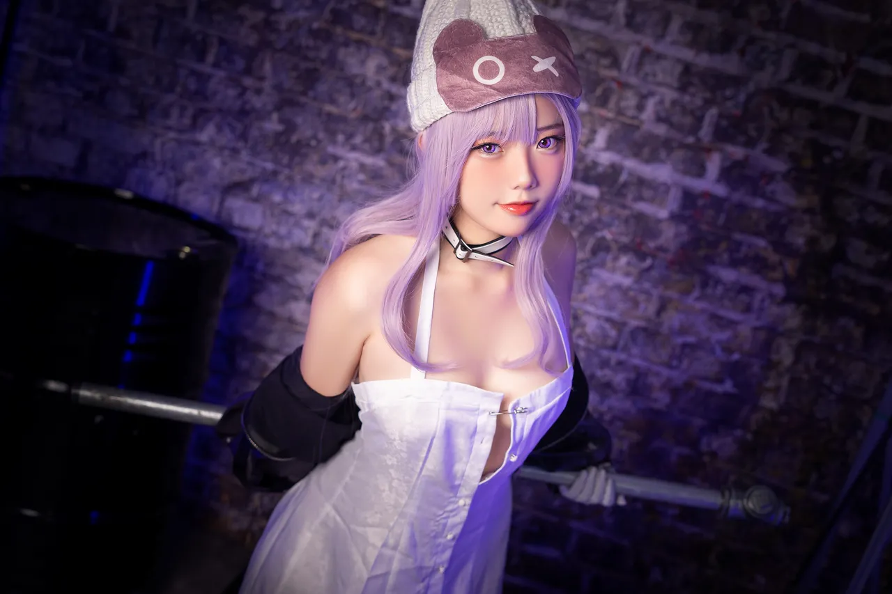 Messie Huang - Hella-erohere6.webp