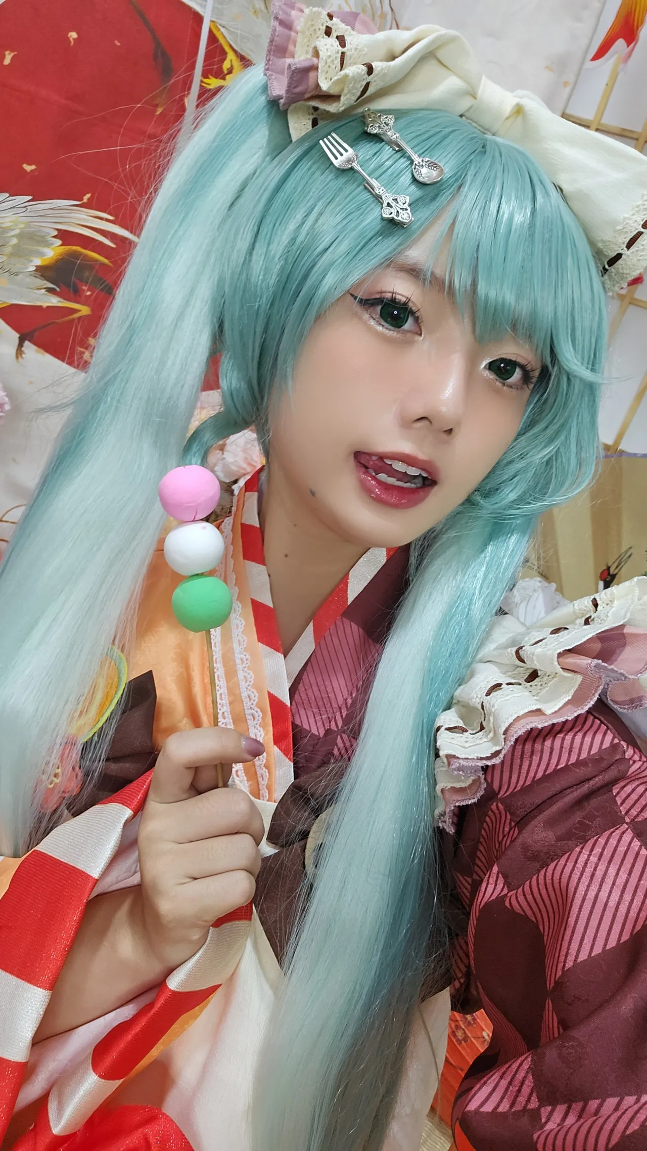 Messie Huang - Miku-erohere40.webp