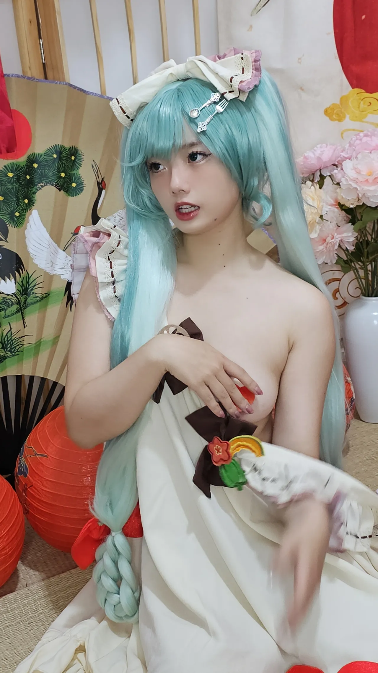 Messie Huang - Miku-erohere69.webp