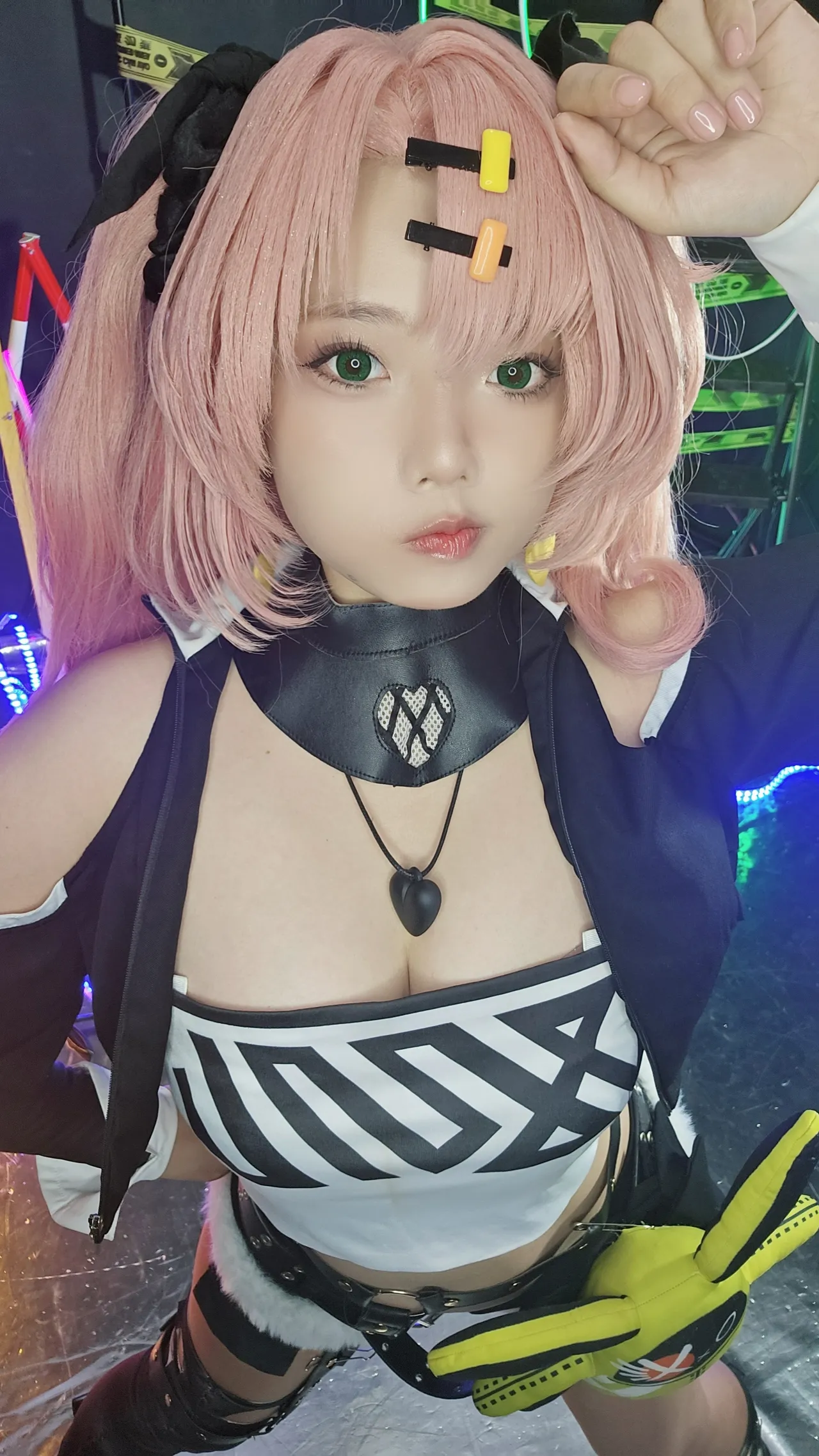 Messie Huang - Nicole-erohere80.webp