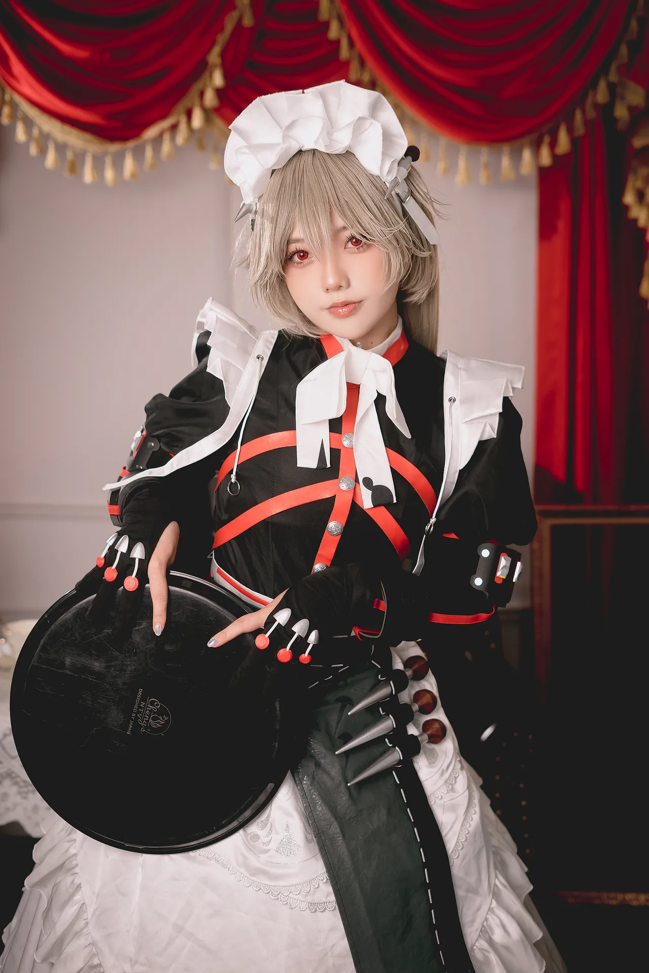 Messie Huang - Rina-erohere12.webp