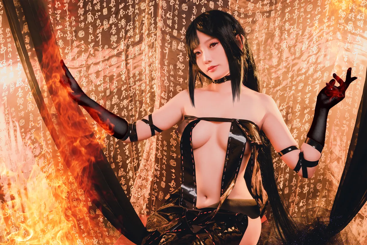 Messie Huang - Yu Miaoyi-erohere3.webp