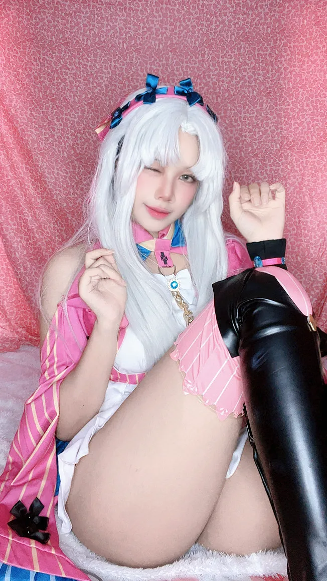 Meya - Carlotta