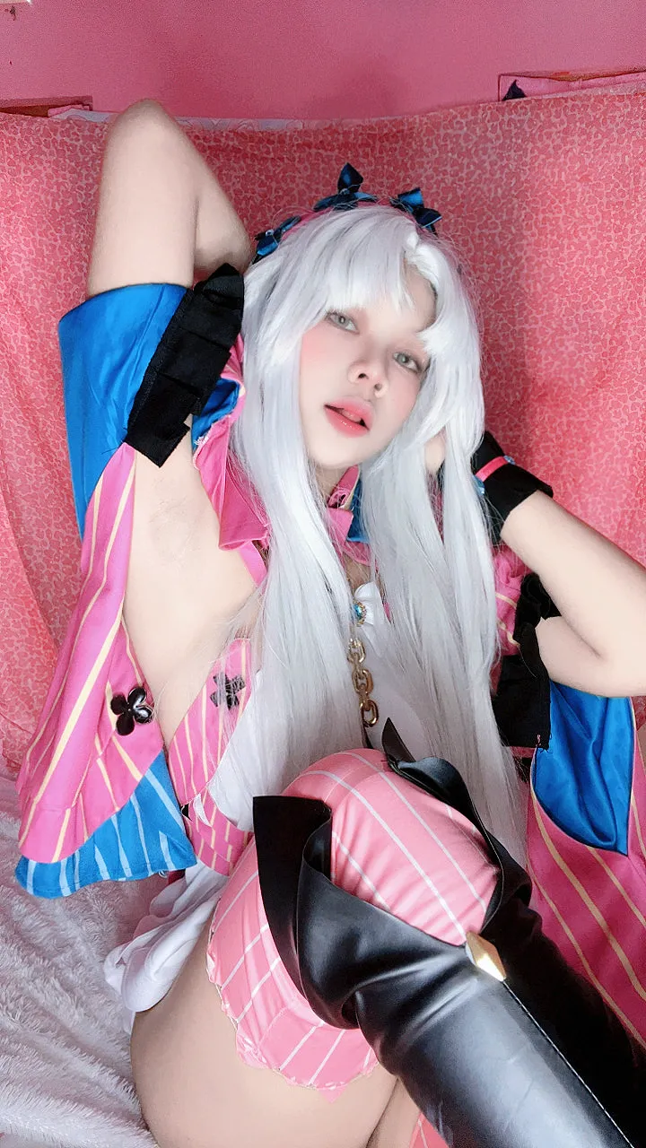Meya - Carlotta-erohere5.webp
