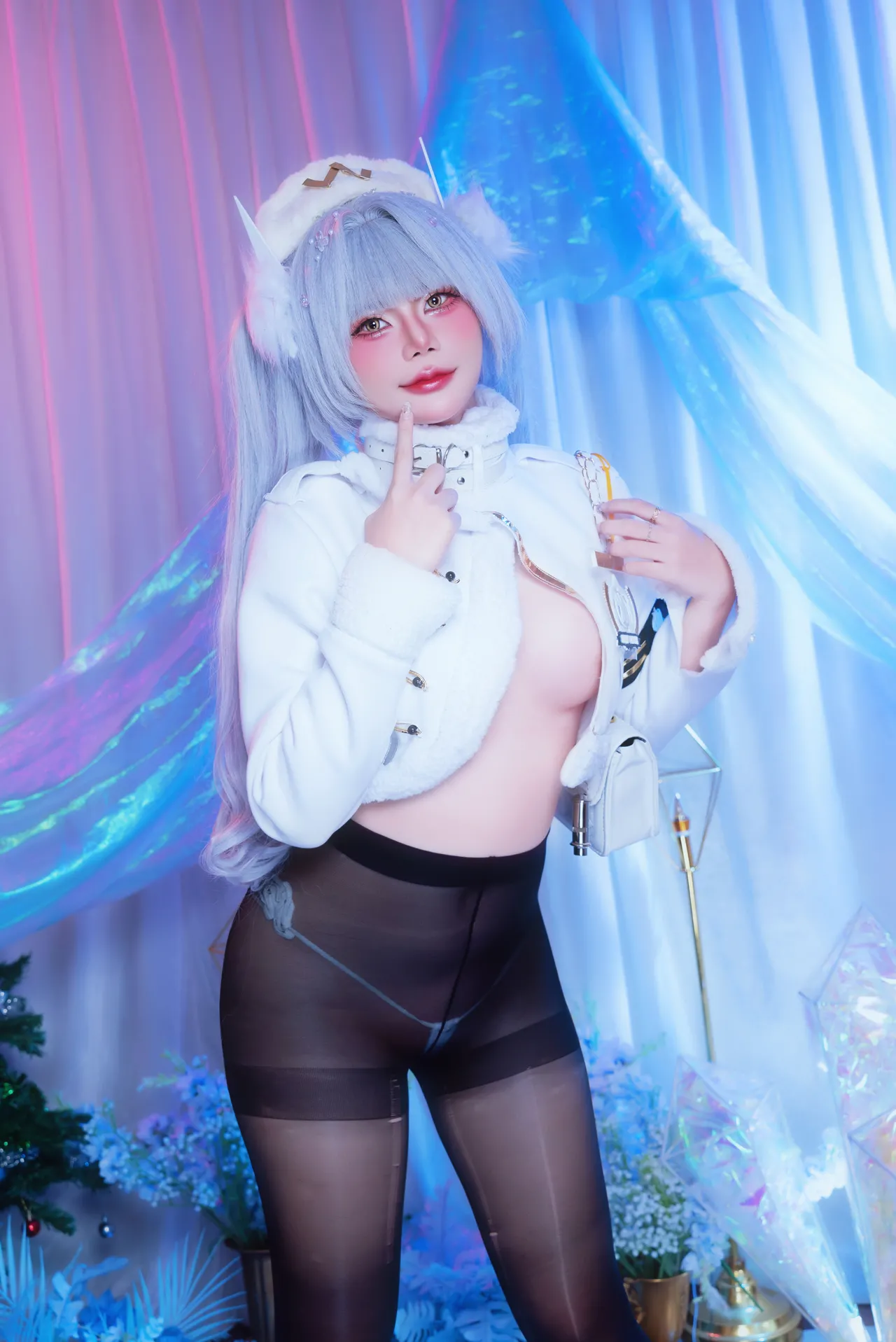 Miinmeow - Blanc-erohere4.webp