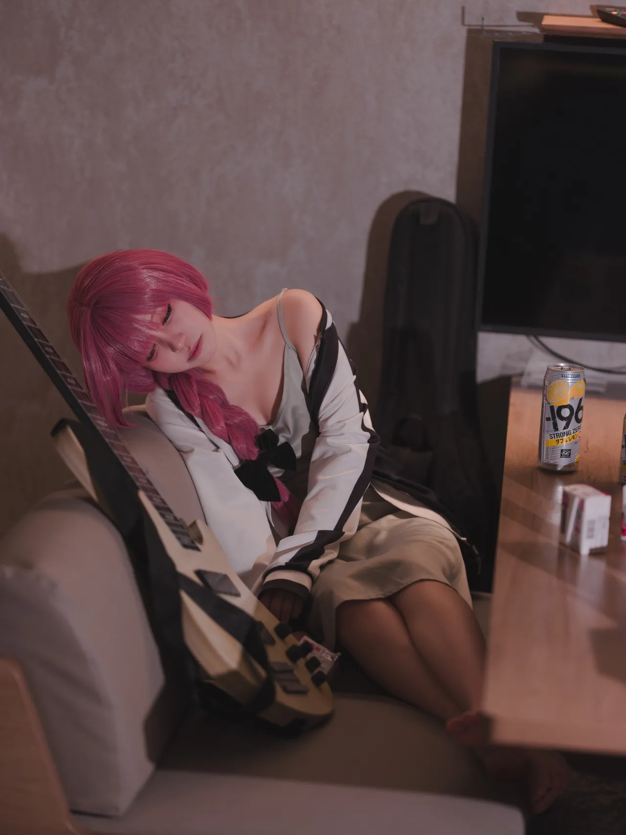 Min - Kikuri-erohere6.webp