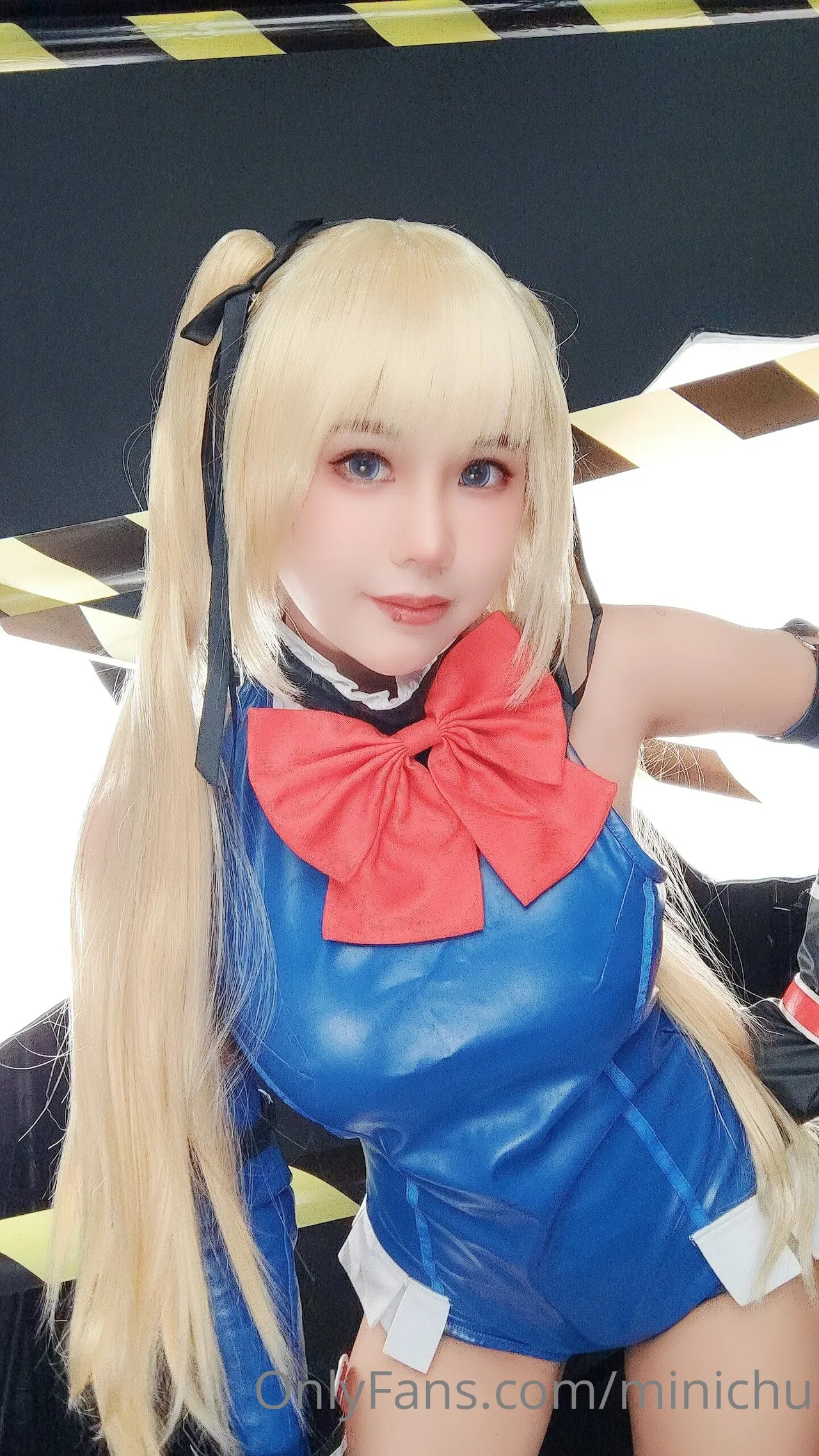 Minichu - Marie Rose bath-erohere8.webp