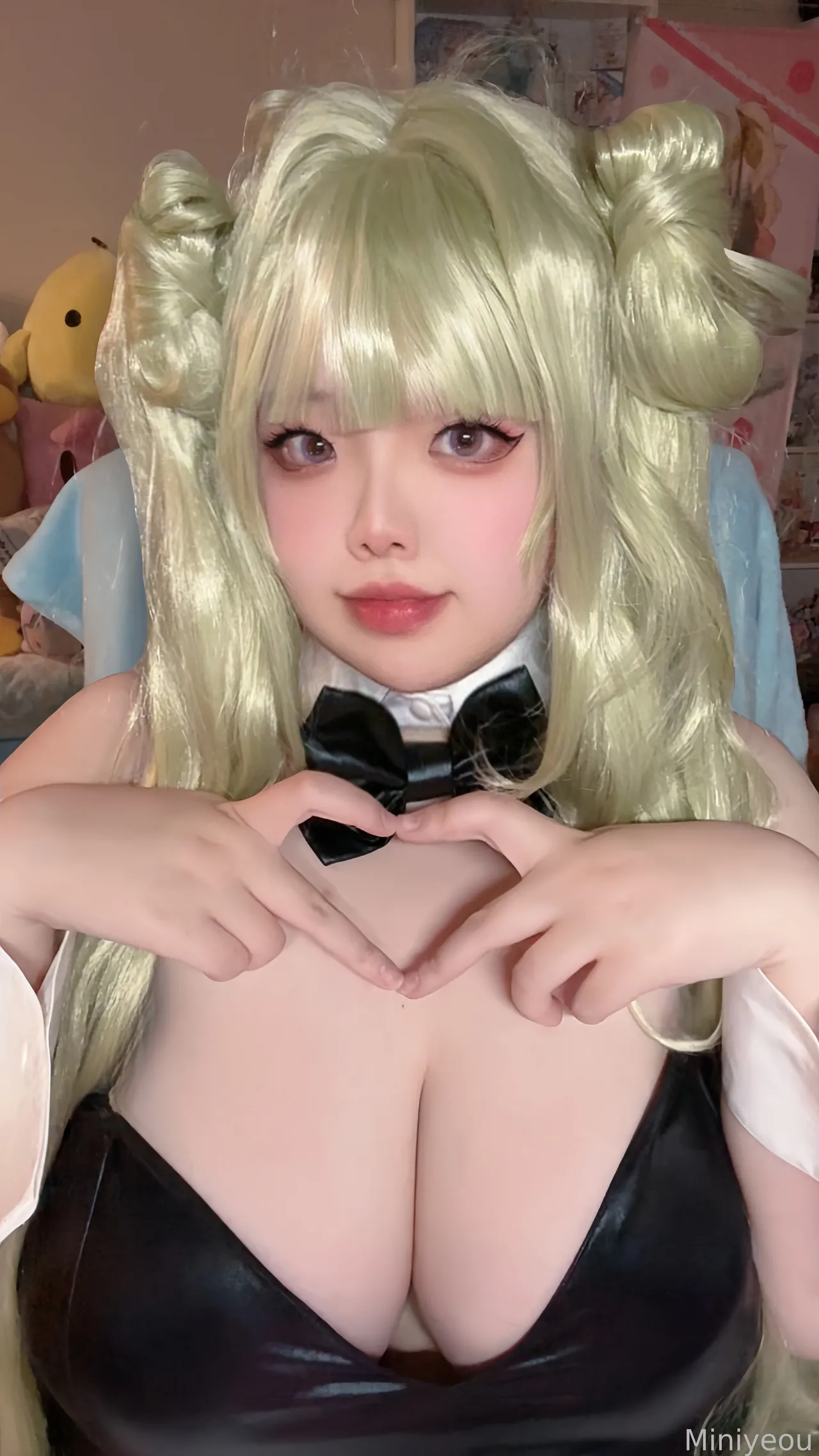 Miniyeou - Bunny Soda-erohere7.webp