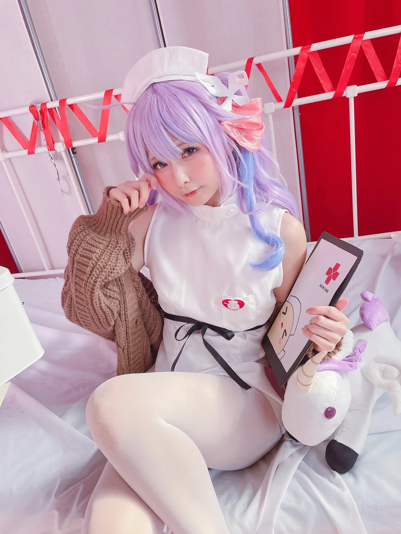 Momo - Unicorn (Azur Lane)-erohere11.webp