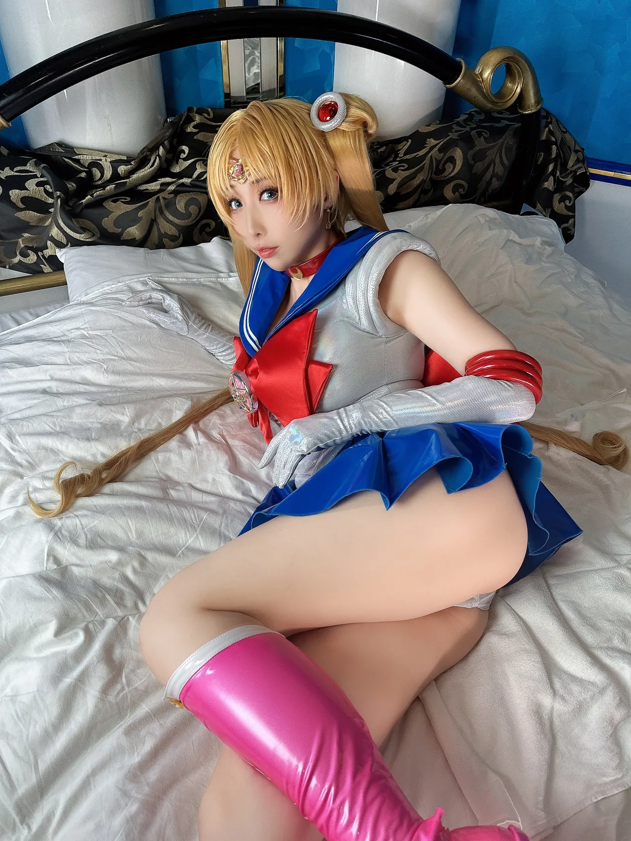 Momoiru Reku Moonlight Private Stay -SAILOR MOON COSPLAY PHOTO BOOK--erohere107.webp