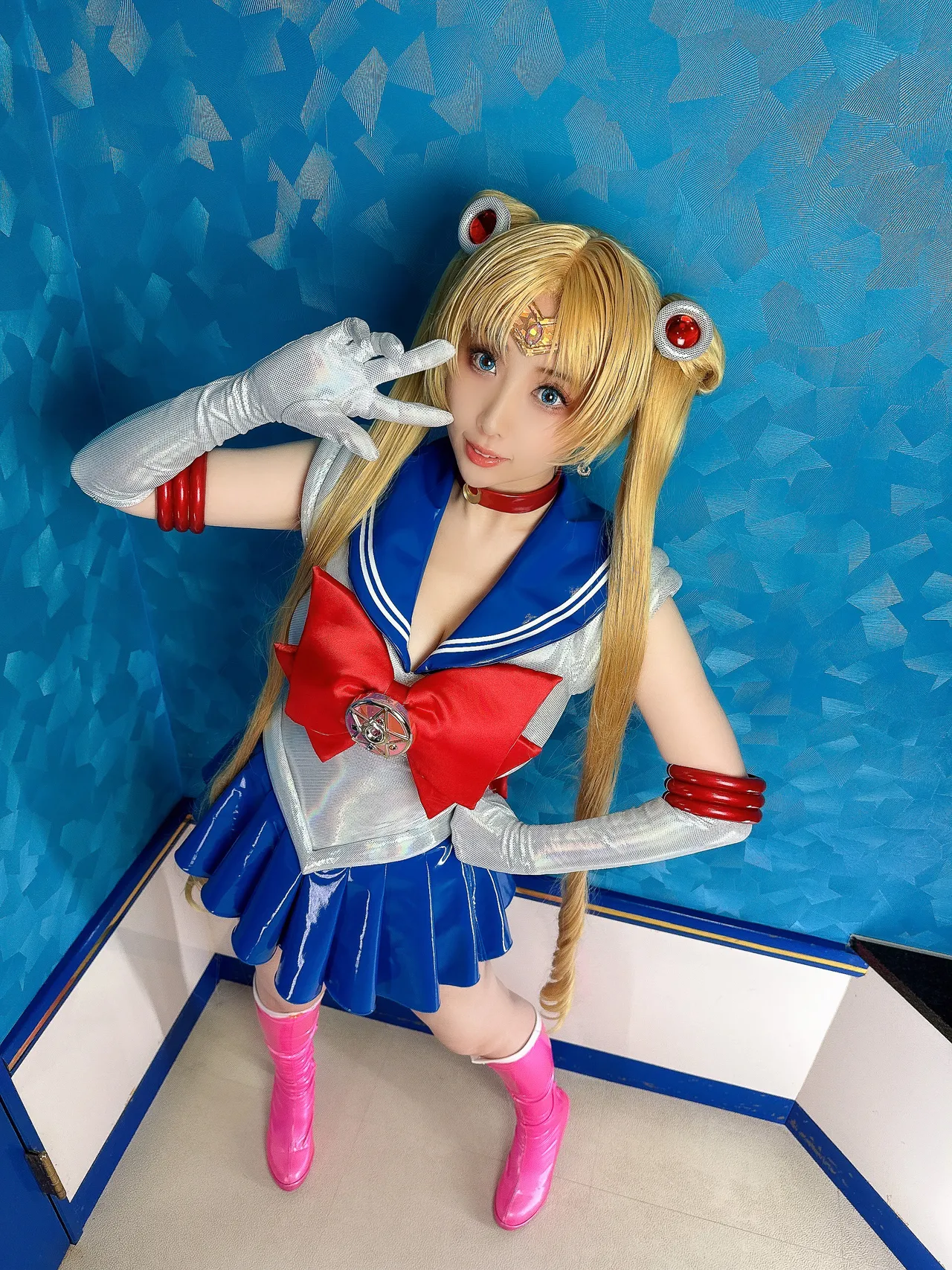 Momoiru Reku Moonlight Private Stay -SAILOR MOON COSPLAY PHOTO BOOK--erohere18.webp
