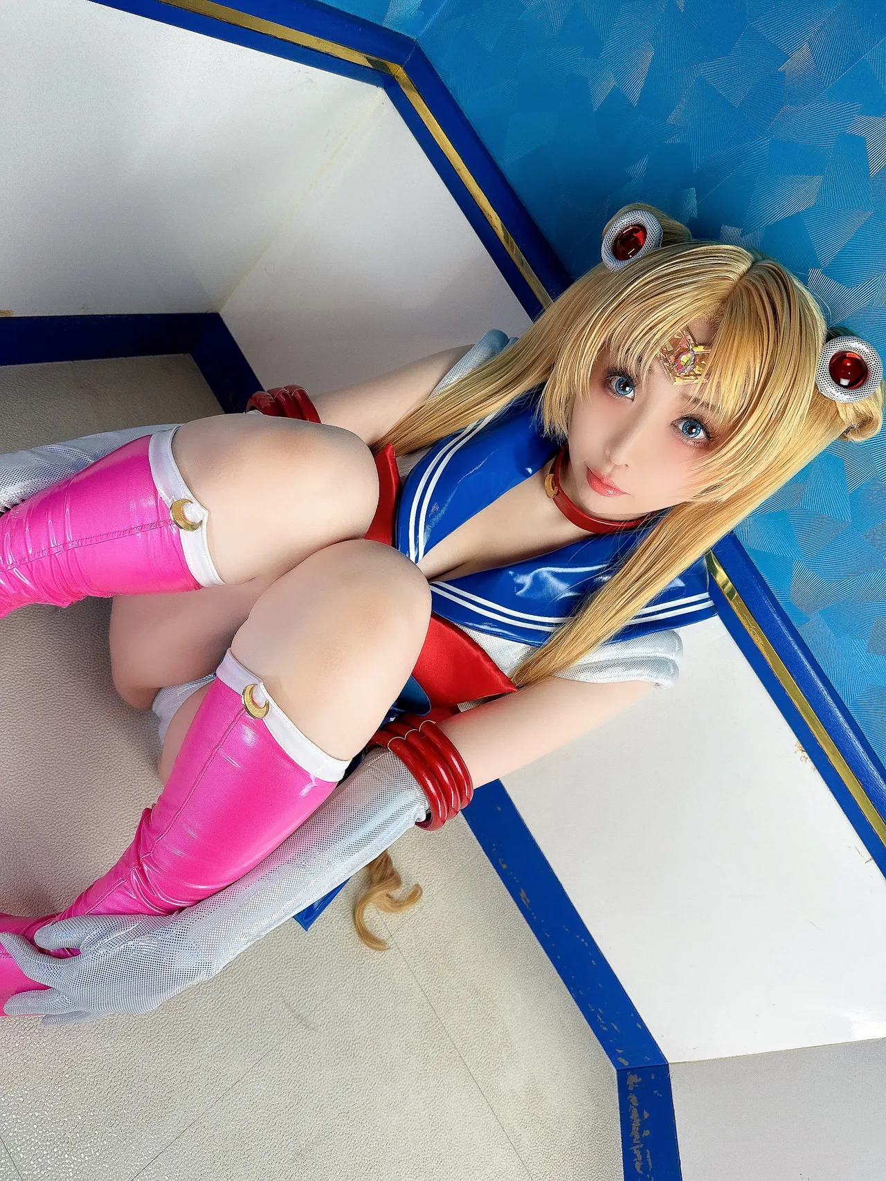 Momoiru Reku Moonlight Private Stay -SAILOR MOON COSPLAY PHOTO BOOK--erohere26.webp
