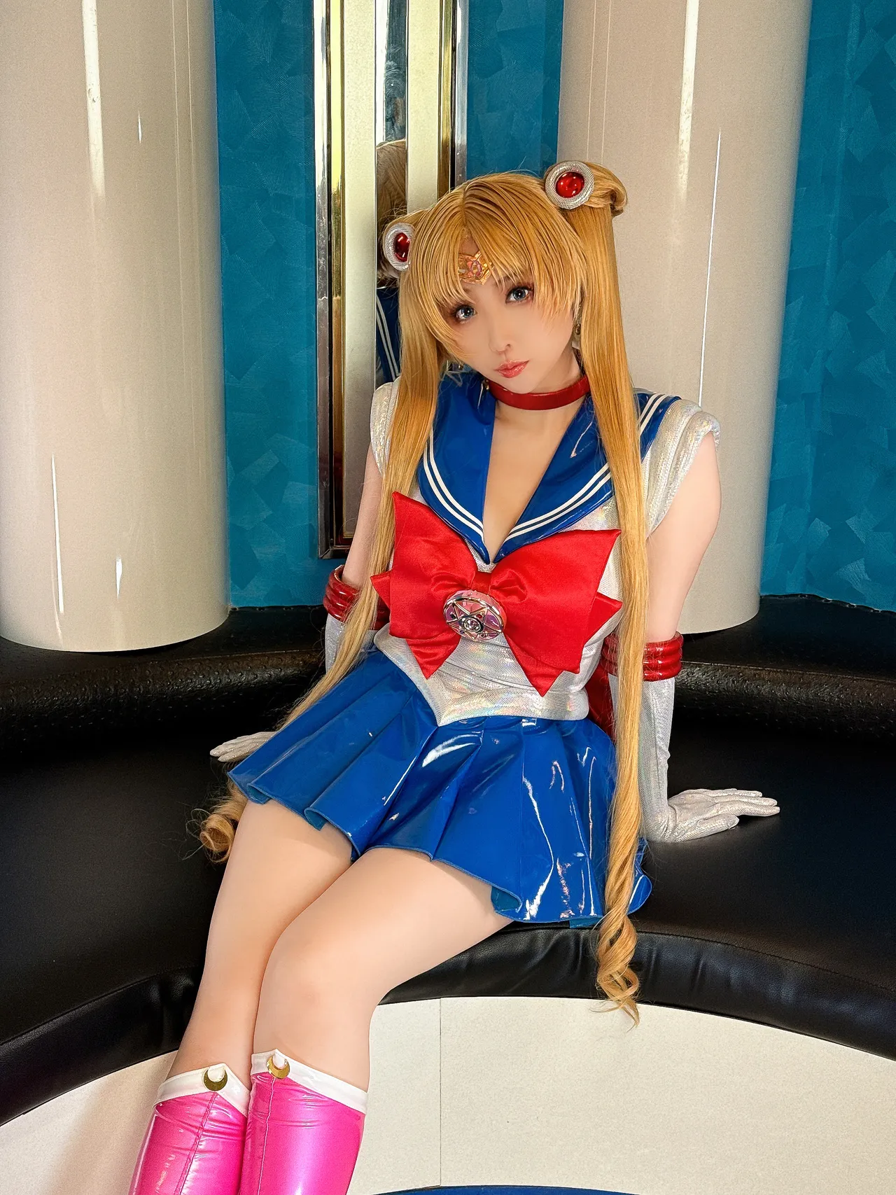 Momoiru Reku Moonlight Private Stay -SAILOR MOON COSPLAY PHOTO BOOK--erohere46.webp