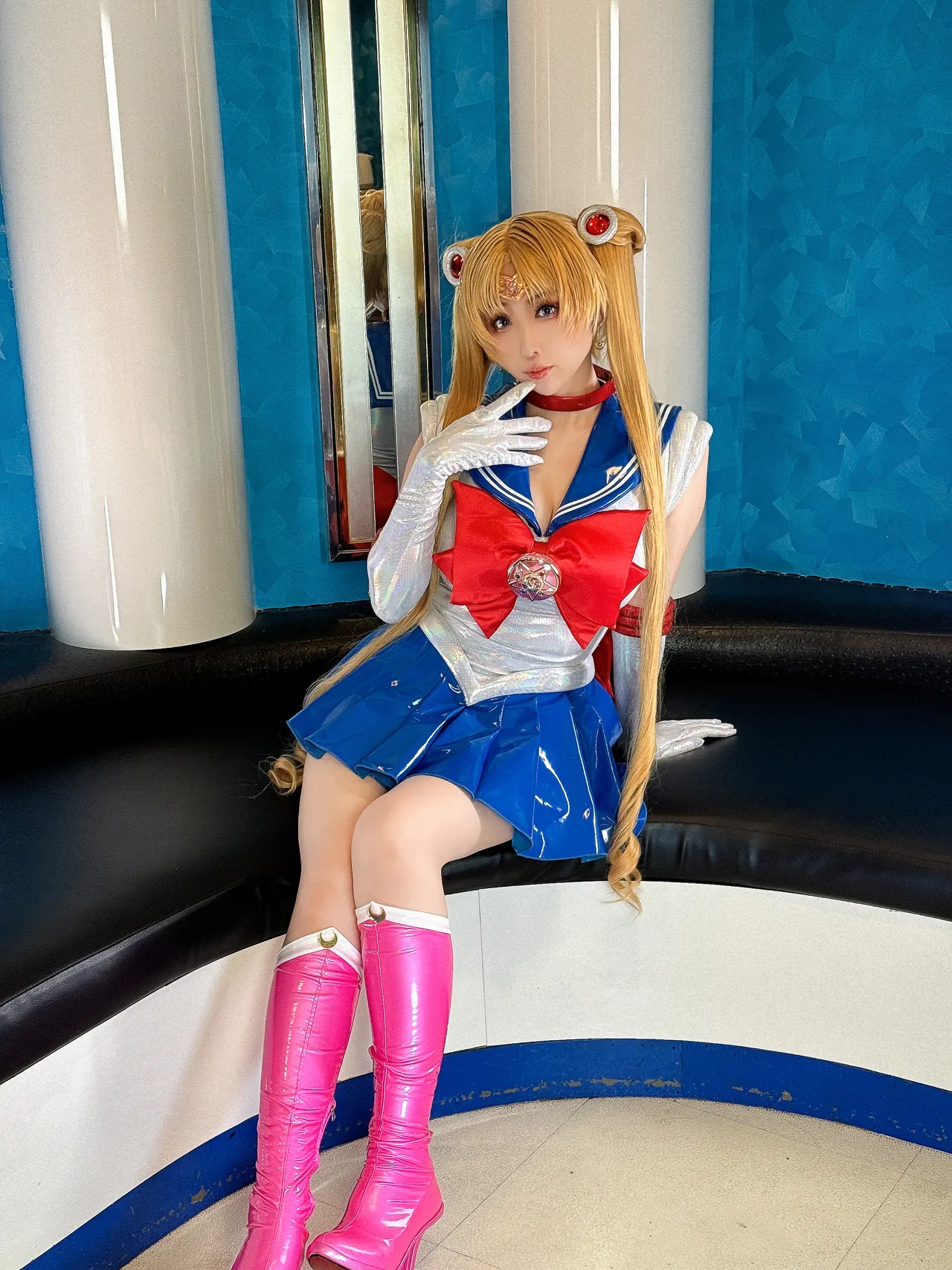 Momoiru Reku Moonlight Private Stay -SAILOR MOON COSPLAY PHOTO BOOK--erohere47.webp