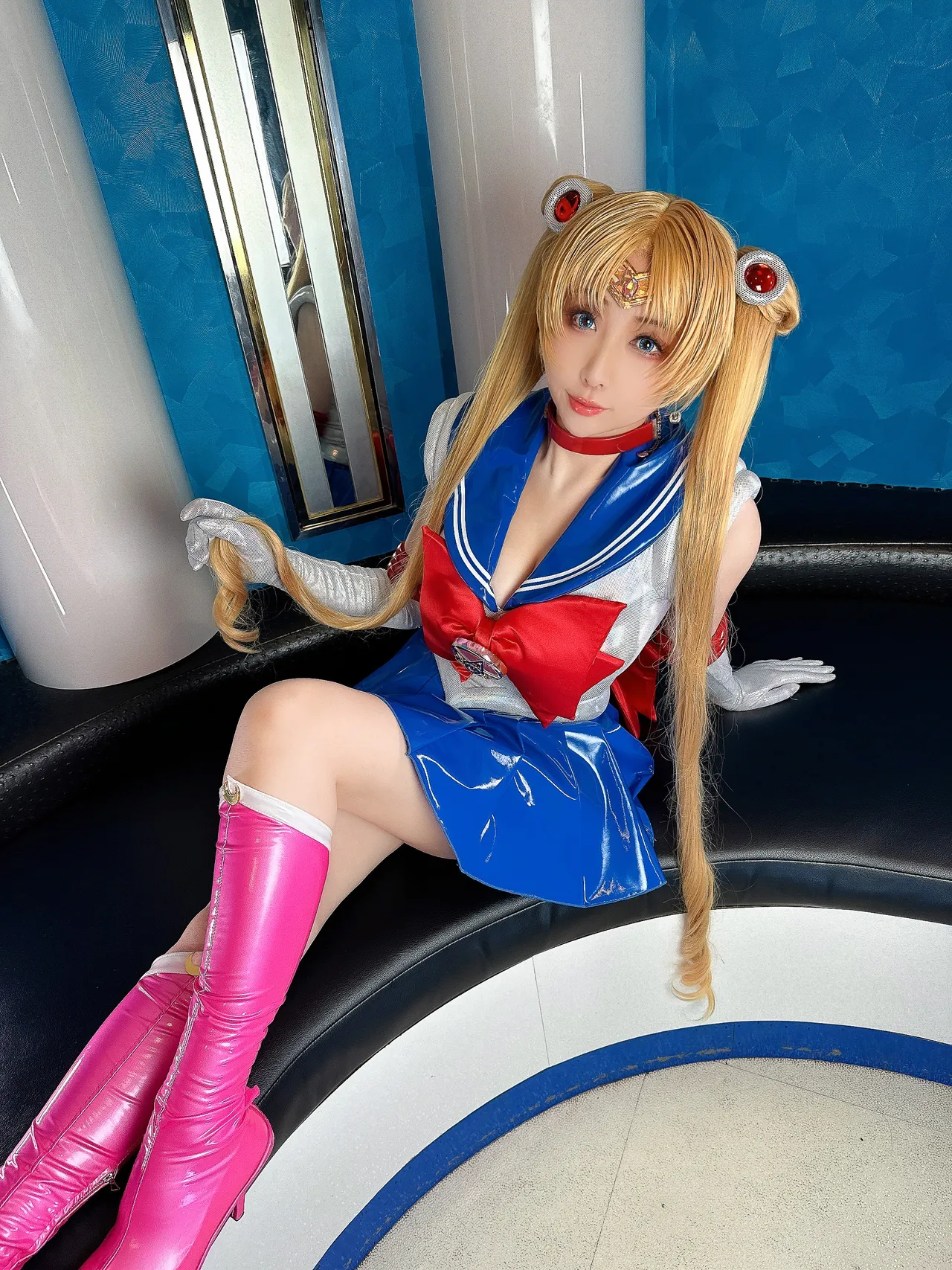 Momoiru Reku Moonlight Private Stay -SAILOR MOON COSPLAY PHOTO BOOK--erohere51.webp