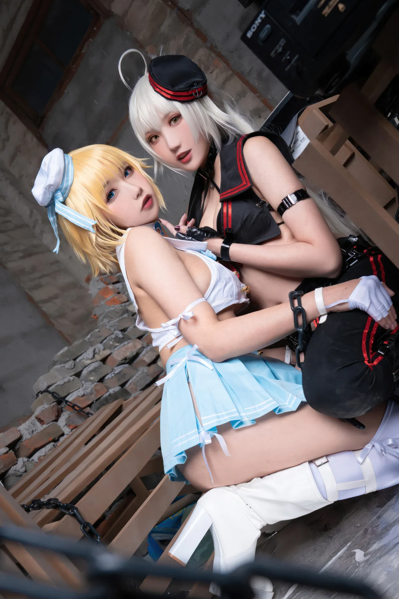 Momoko葵葵  &amp; 瓜希酱 - 黑白贞德 礼装「神秘宝藏」 (FATE)-erohere34.webp