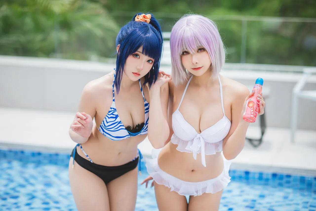 Momoko葵葵&amp;瓜希酱SSSS.GRIDMAN宝多六花&amp;新条茜 泳装-erohere21.webp