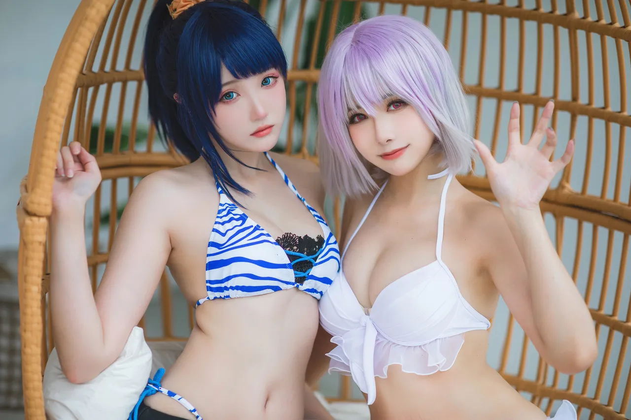 Momoko葵葵&amp;瓜希酱SSSS.GRIDMAN宝多六花&amp;新条茜 泳装-erohere24.webp
