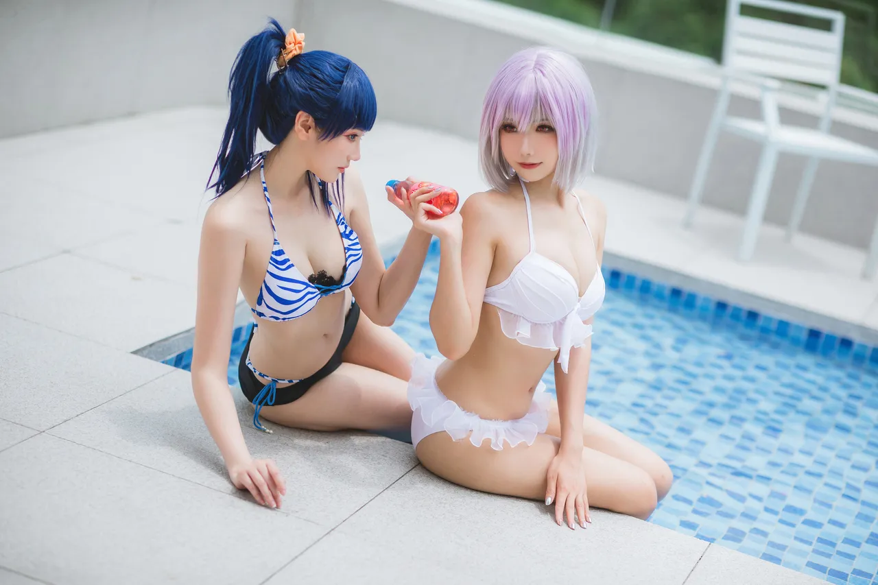 Momoko葵葵&amp;瓜希酱SSSS.GRIDMAN宝多六花&amp;新条茜 泳装-erohere28.webp