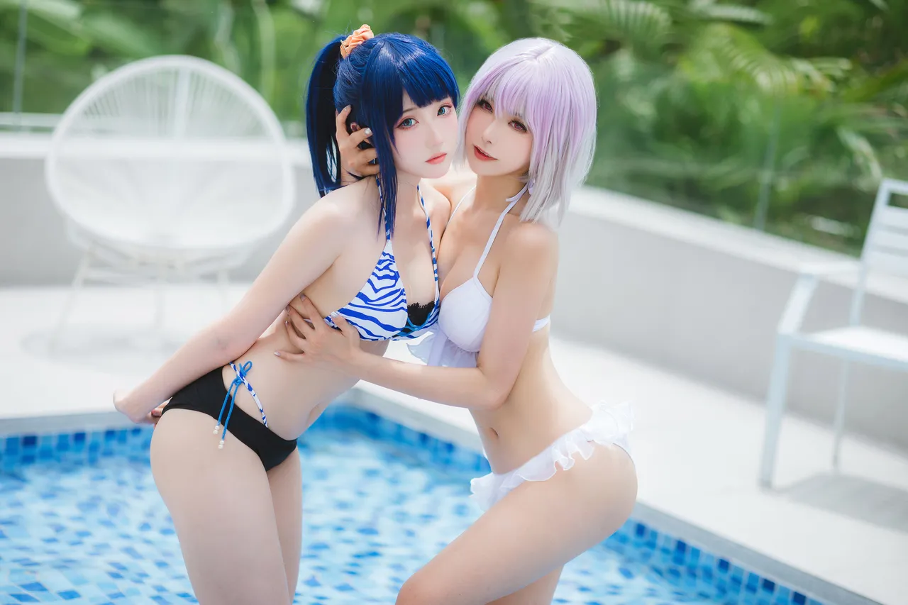 Momoko葵葵&amp;瓜希酱SSSS.GRIDMAN宝多六花&amp;新条茜 泳装-erohere49.webp
