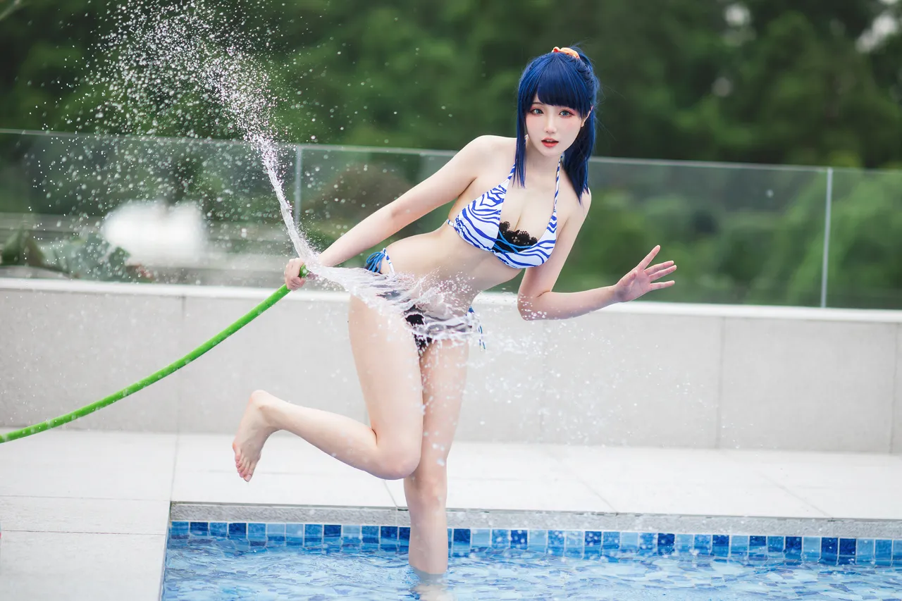 Momoko葵葵&amp;瓜希酱SSSS.GRIDMAN宝多六花&amp;新条茜 泳装-erohere5.webp