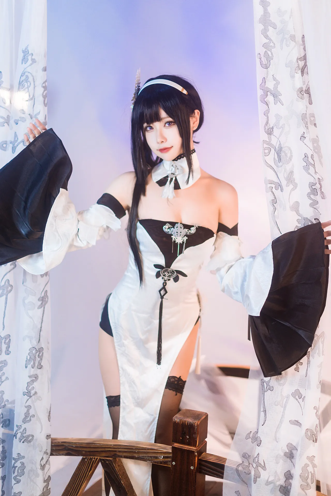 Momoko葵葵碧蓝航线镇海 默认皮肤＆奇奢花苑-erohere10.webp
