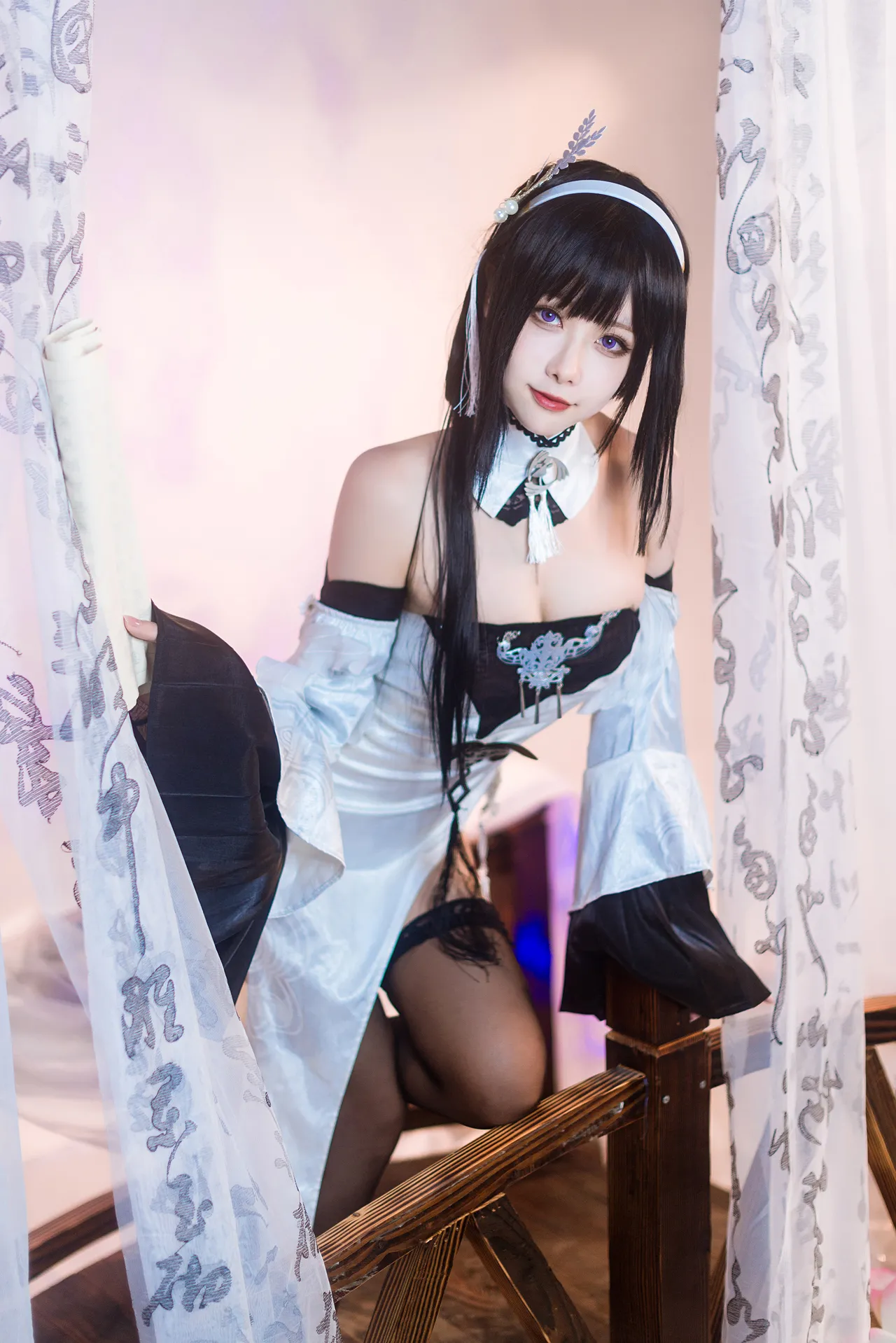 Momoko葵葵碧蓝航线镇海 默认皮肤＆奇奢花苑-erohere8.webp