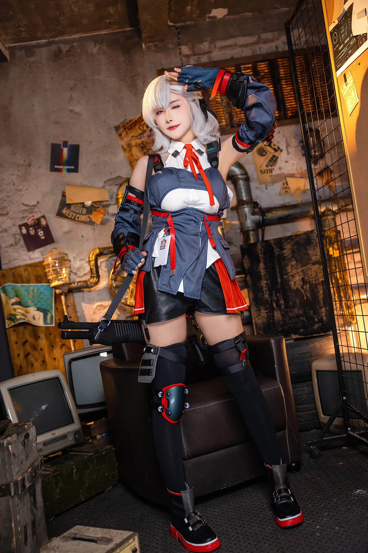 Momoko葵葵-Sabrina-erohere3.webp