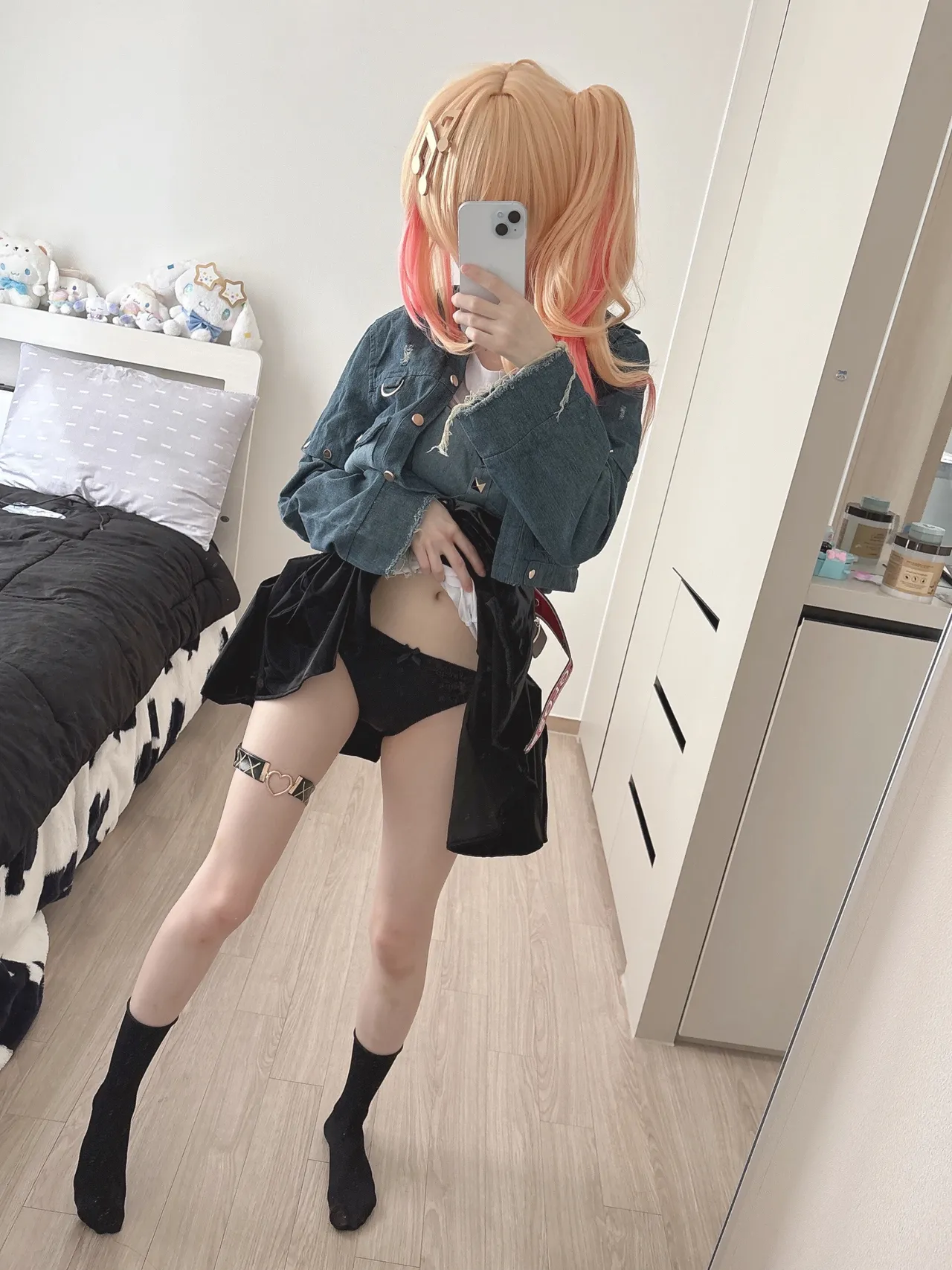 NENE - Kanade Otonose-erohere3.webp