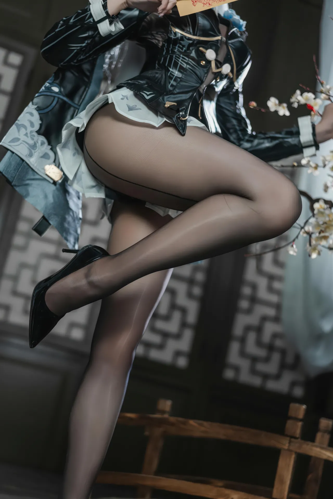 Natsuko夏夏子 - 仪玄-墨形影踪87P-563M-erohere13.webp