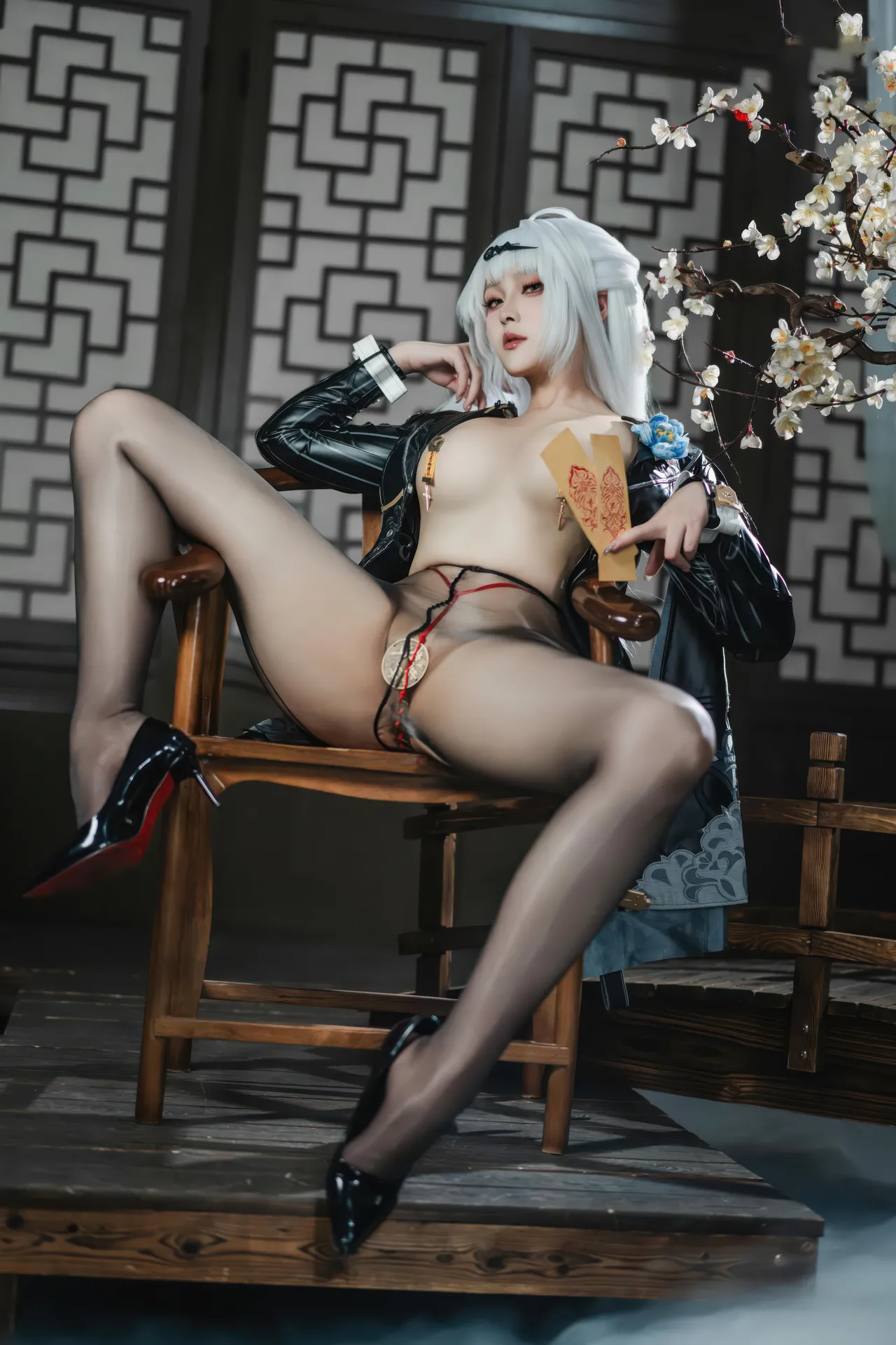 Natsuko夏夏子 - 仪玄-墨形影踪87P-563M-erohere48.webp