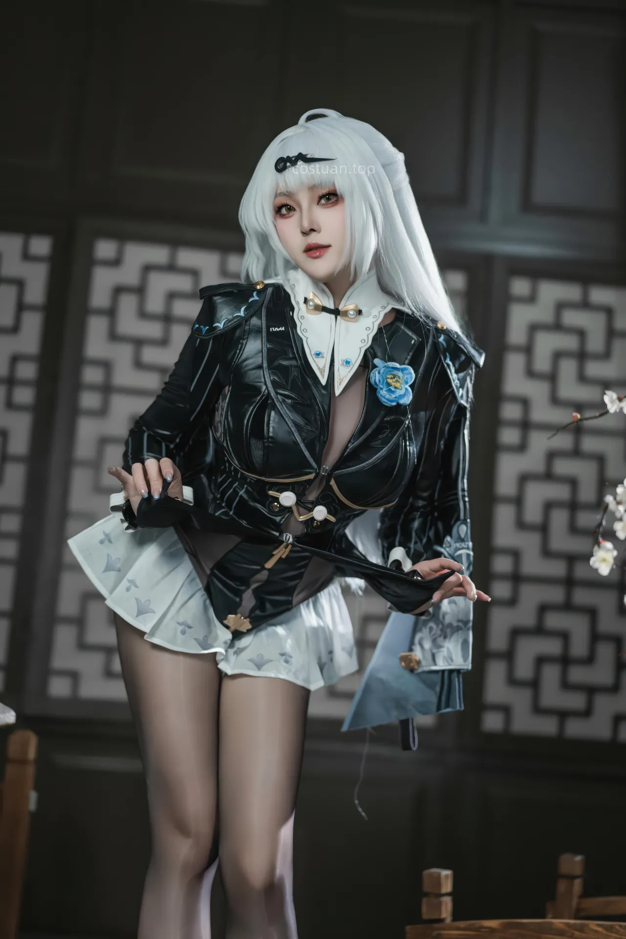 Natsuko夏夏子 - 仪玄-墨形影踪87P-563M-erohere6.webp