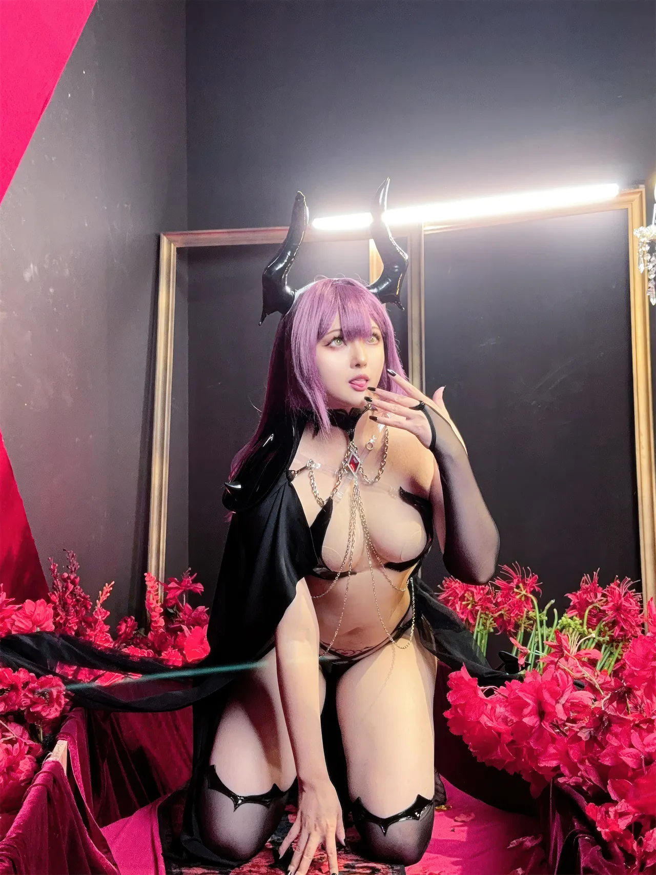 Natsuko夏夏子 - 碧蓝航线 德文郡万圣魅魔-erohere78.webp