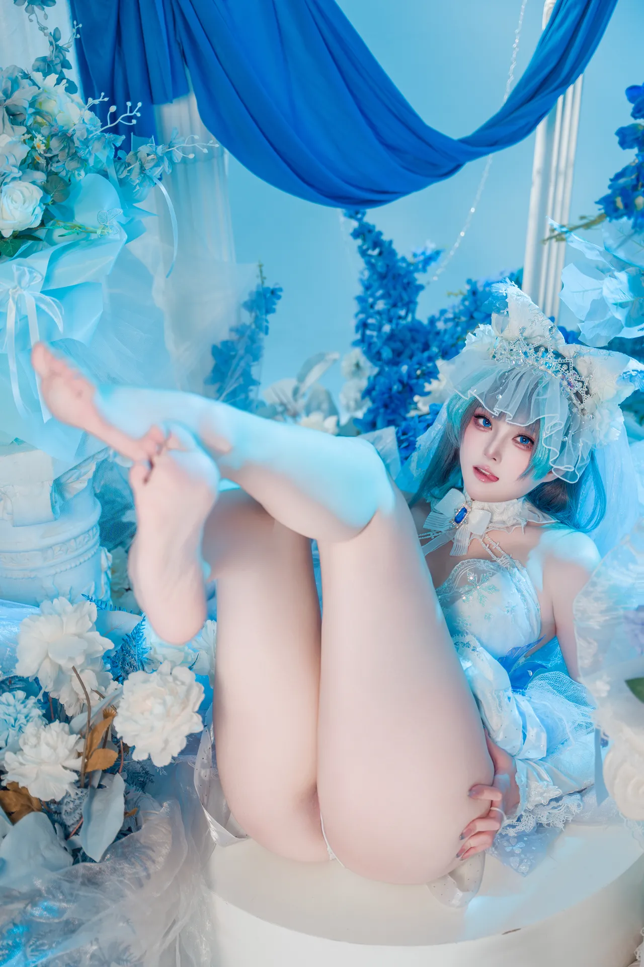 Natsuko夏夏子 - 碧蓝航线 柴郡婚纱 70P 624M-erohere39.webp