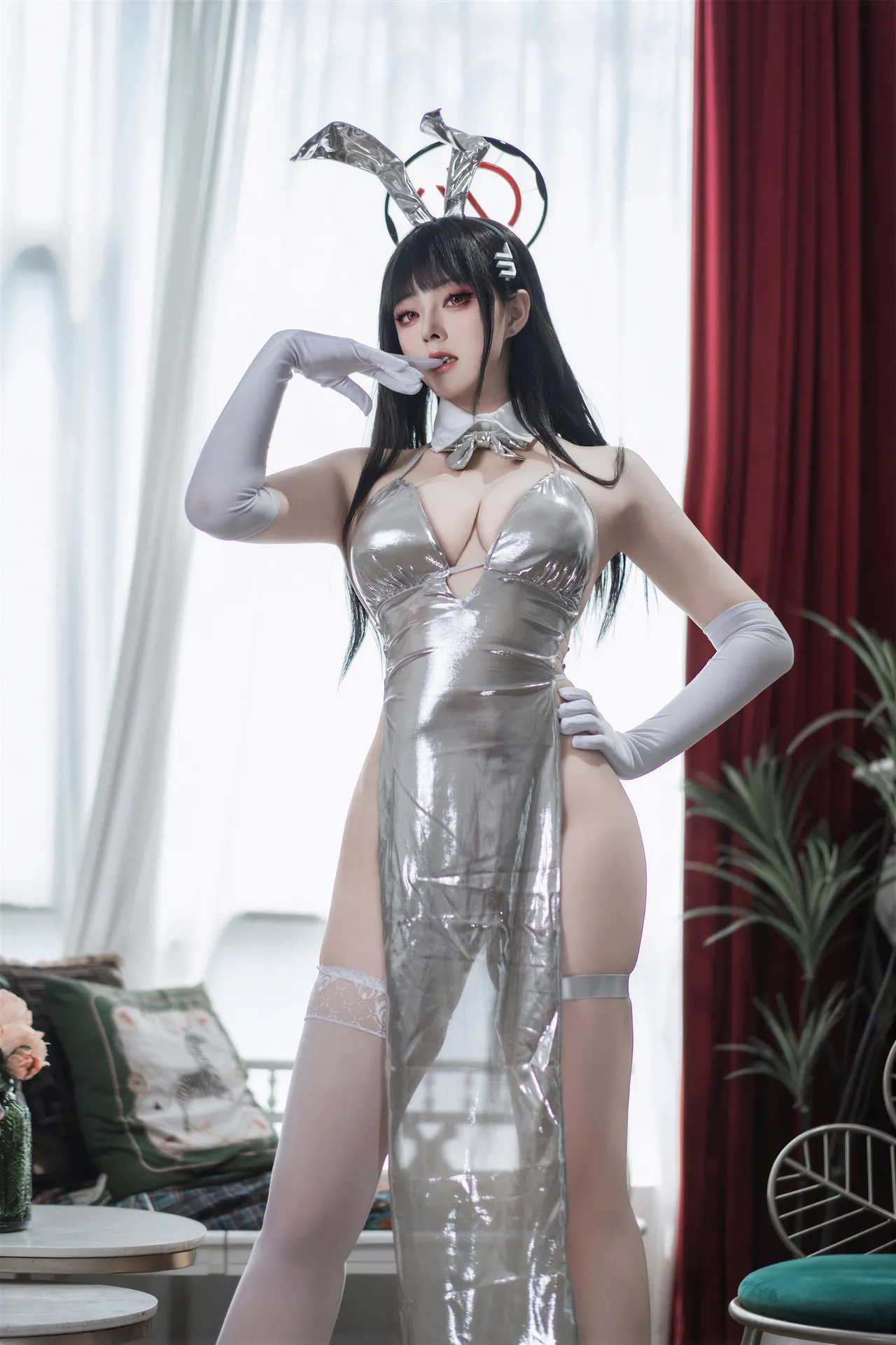 Natsuko夏夏子 - 蔚蓝档案 调月莉音 银礼服-erohere9.webp
