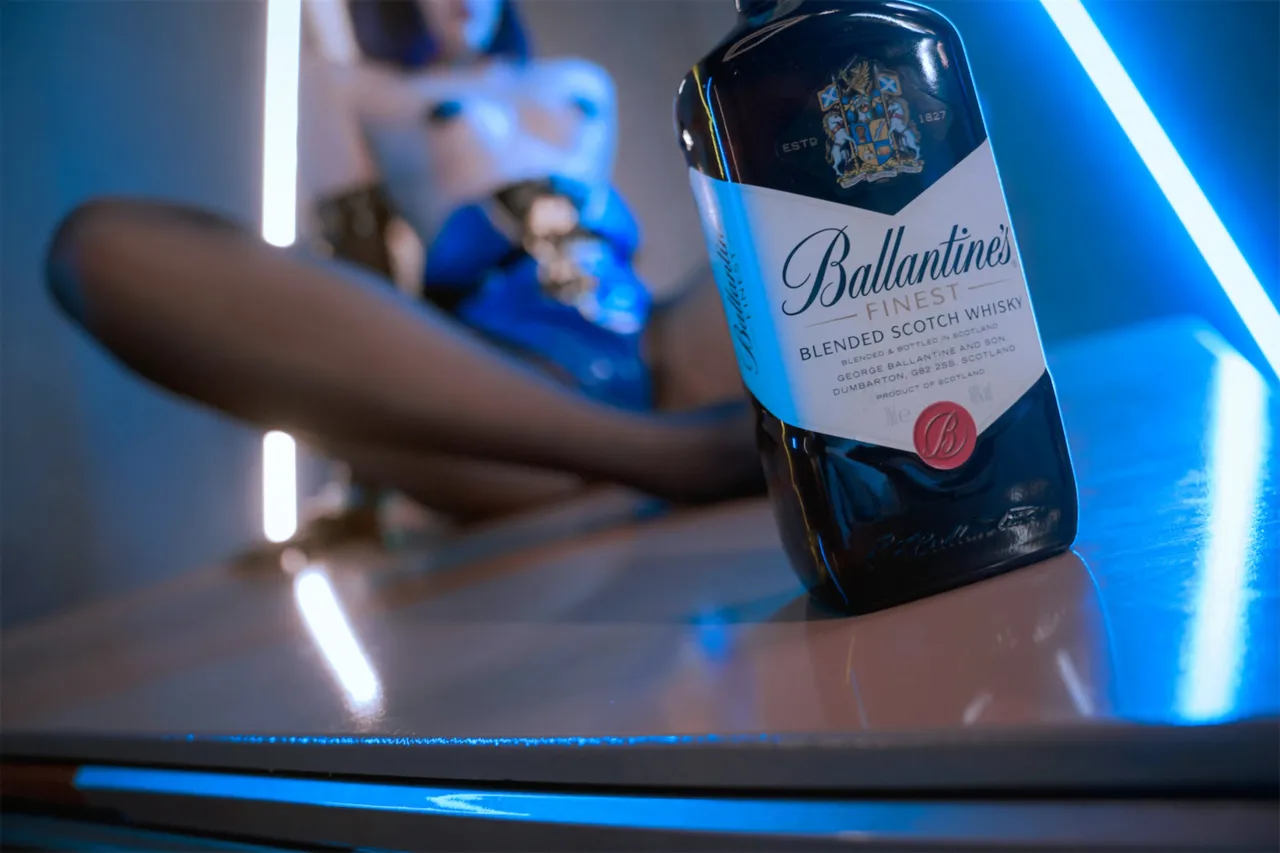 Natsuko_夏夏子 - 夜兰兔女郎-erohere62.webp