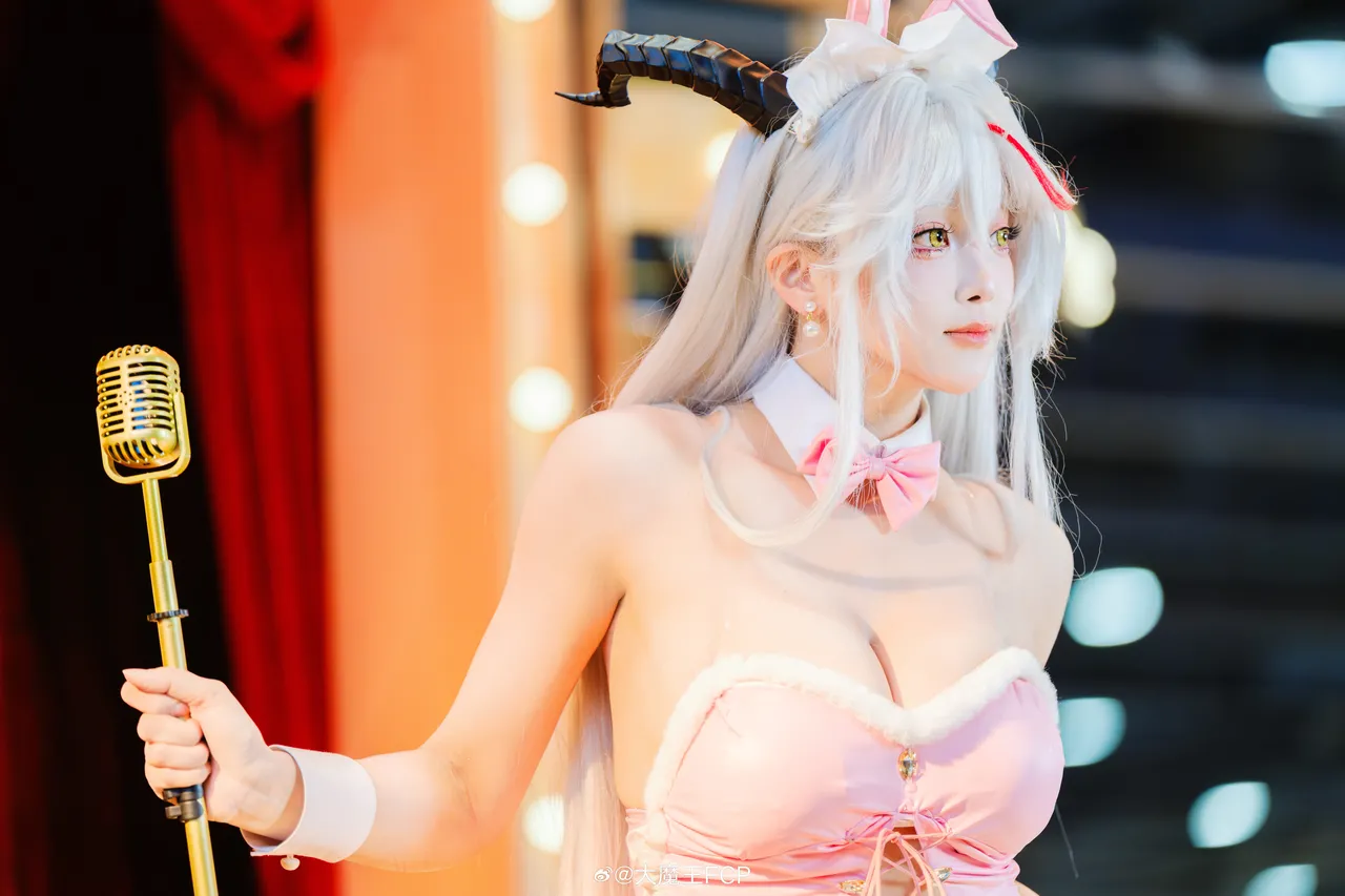 Natsume0v0 - Bunny Agir-erohere4.webp