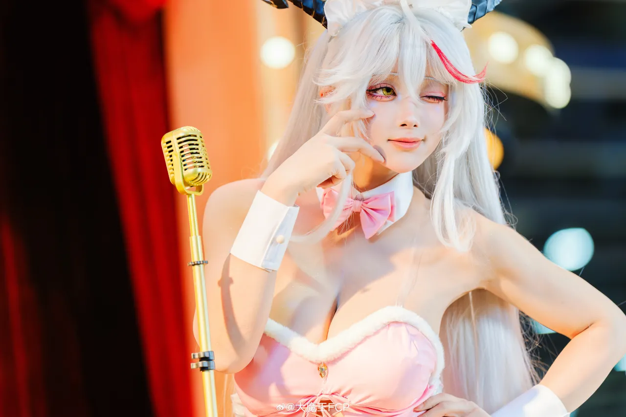 Natsume0v0 - Bunny Agir-erohere5.webp