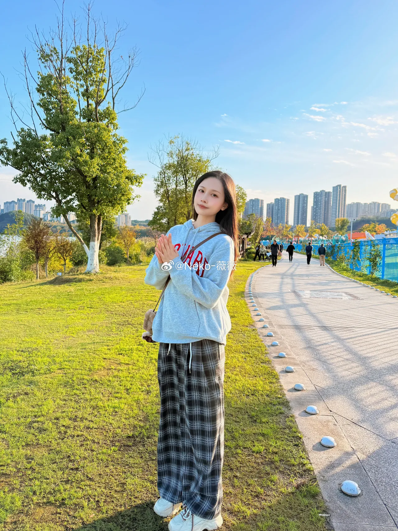 Neko_薇薇微博图集202410-202412-erohere321.webp