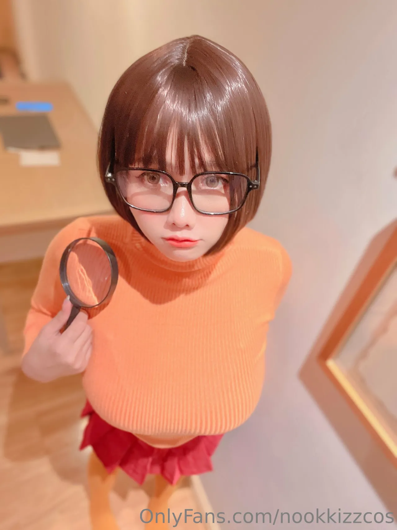 Nookkiizz - Velma-erohere2.webp