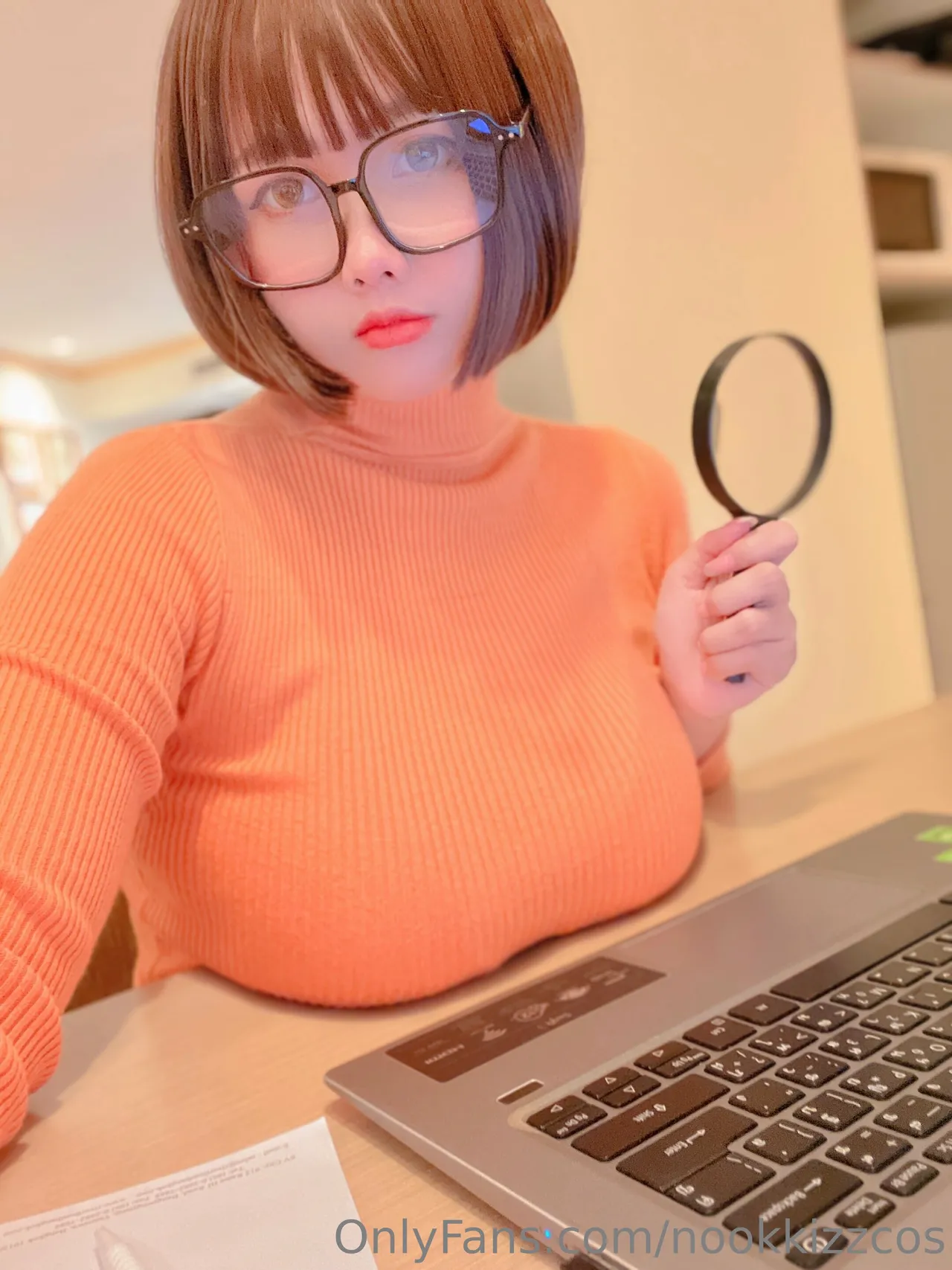 Nookkiizz - Velma-erohere3.webp