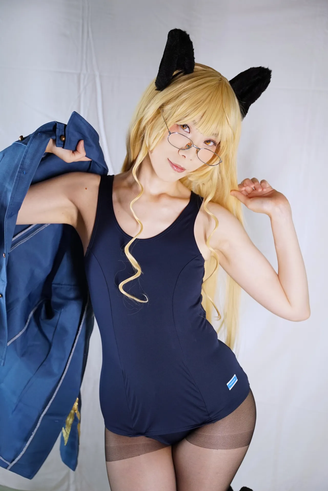 Okino Shizuku La lueur de l'horizon (Strike Witches)-erohere11.jpg