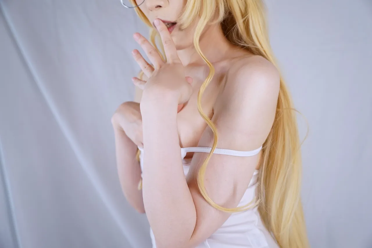Okino Shizuku La lueur de l'horizon (Strike Witches)-erohere163.jpg