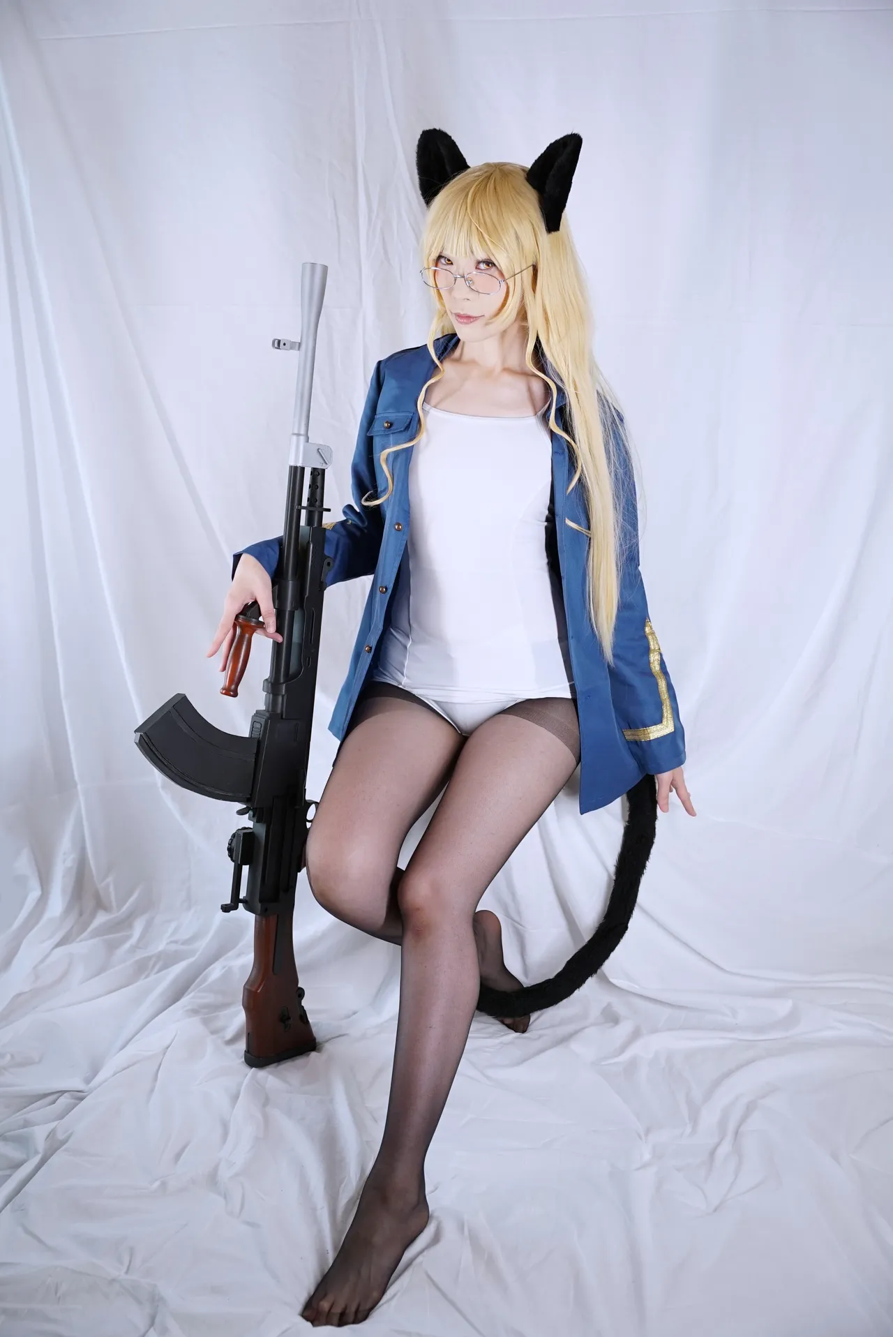 Okino Shizuku La lueur de l'horizon (Strike Witches)-erohere170.jpg