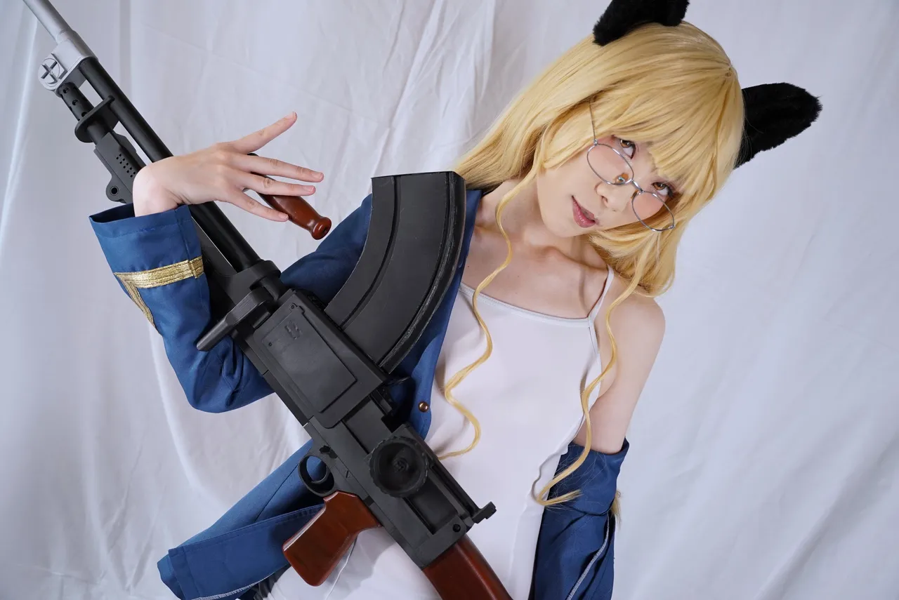 Okino Shizuku La lueur de l'horizon (Strike Witches)-erohere183.jpg